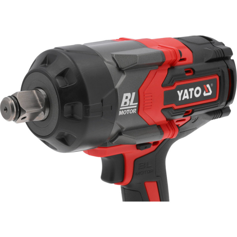 Аккумуляторный ударный гайковерт YATO 18 В, 2400 Нм (без аккумулятора)